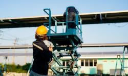 Segurança no Trabalho em Altura: Por que Escolher Plataformas Elevatórias da MR2 em vez de Andaimes? Segurança no Trabalho em Altura: Por que Escolher Plataformas Elevatórias da MR2 em vez de Andaimes?